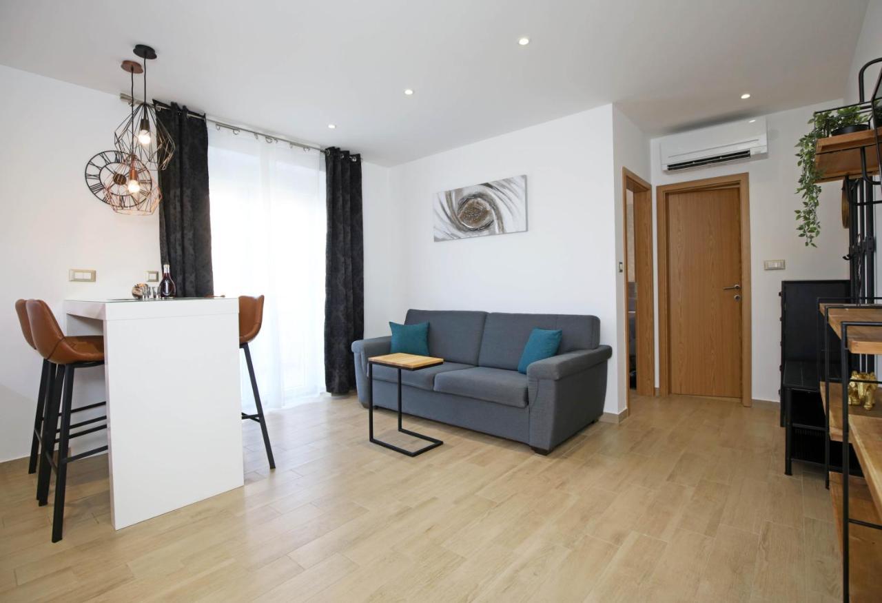 Apartment Tonka Šibenik Exterior foto