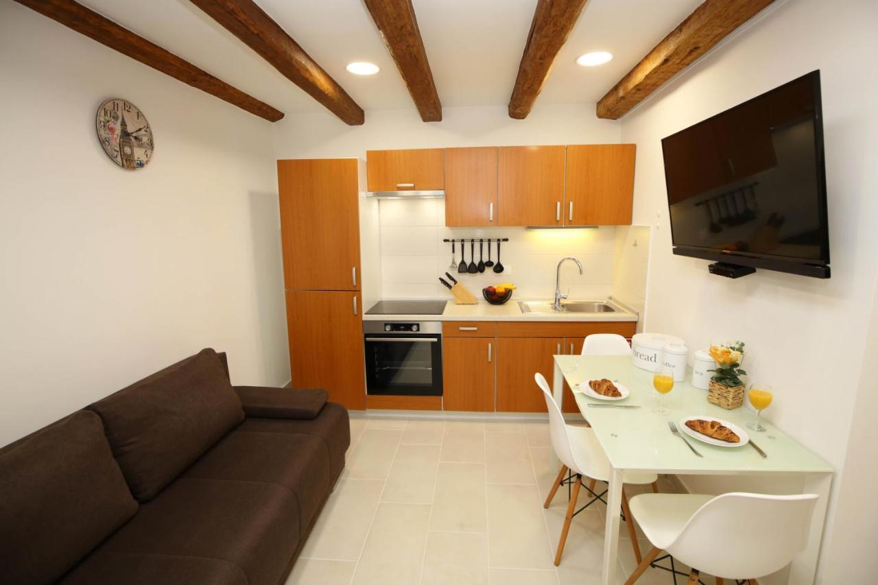 Apartment Tonka Šibenik Exterior foto