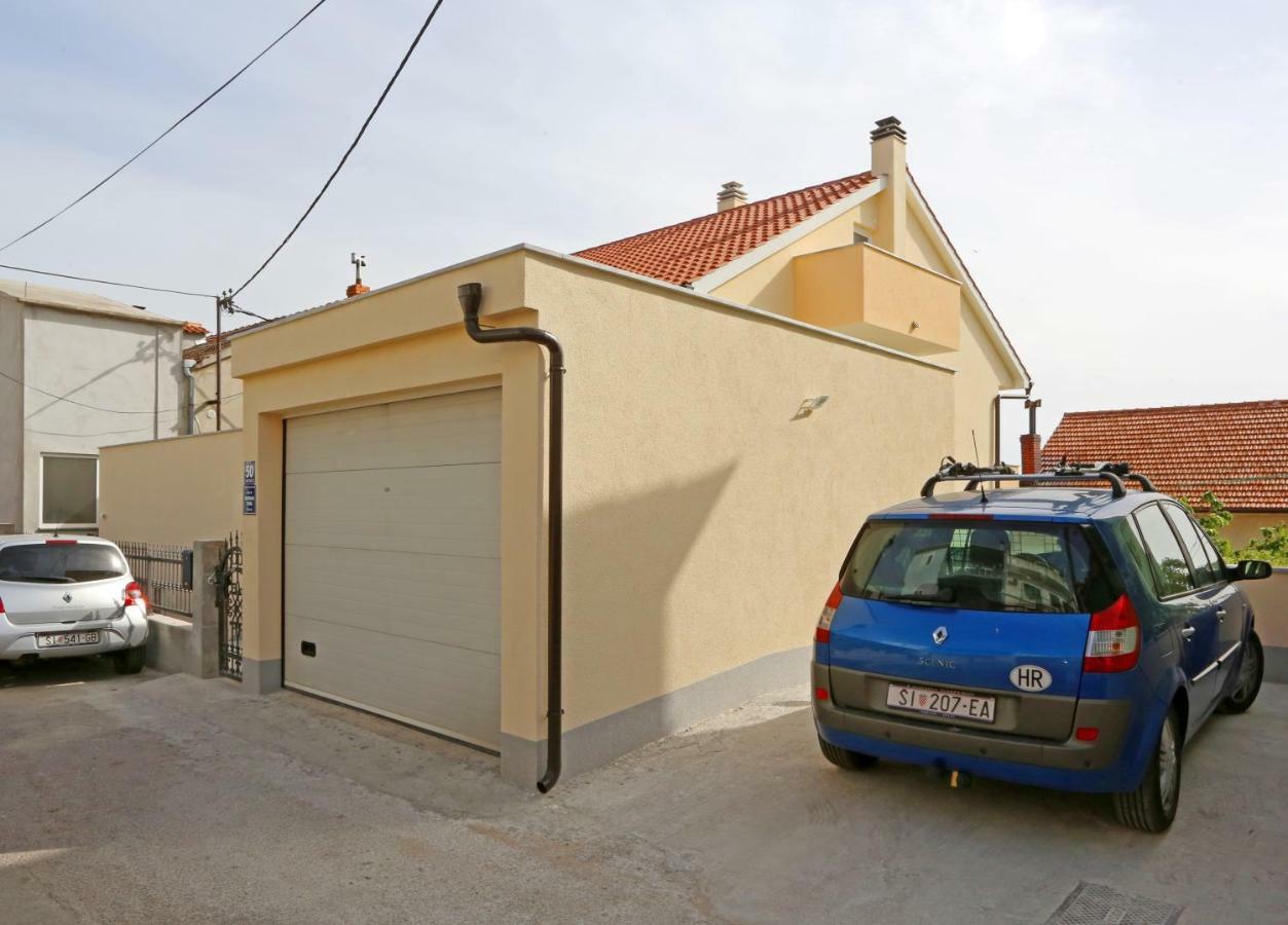 Apartment Tonka Šibenik Exterior foto